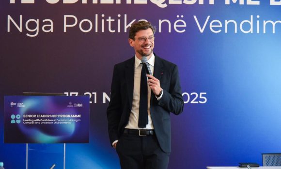 Programi i Trajnimit Ekzekutiv “Të Udhëheqësh me Besim